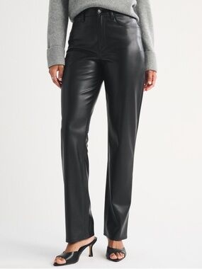 Abercrombie Curve Love Vegan Leather High Rise 90s Straight Pants Black, 6 Tall